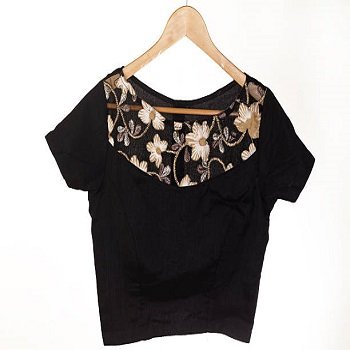 Ladies Black Crop Tops fashionable crop top.jpg